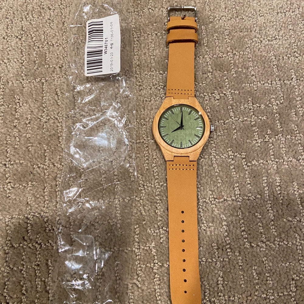 Wood watch men’s (real wood)